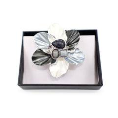 Magneet broche nr 205 fantasy goudkleurig