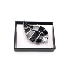 Magneet broche nr 257 fantasy zilverkleurig