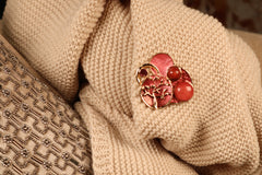 Magneet broche nr 99 fantasy goudkleurig