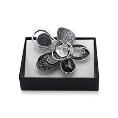 Magneet broche nr 352 fantasy zilverkleurig