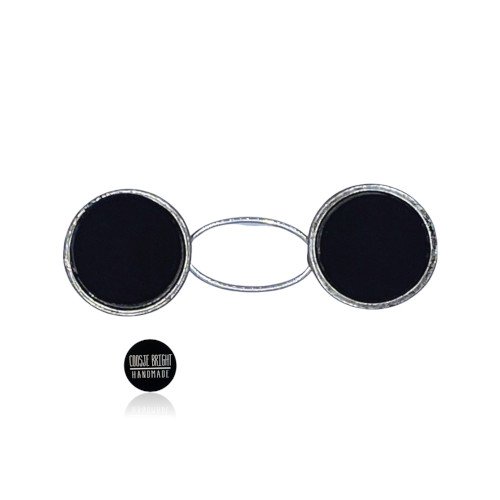 black ellipse